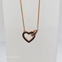 Lade das Bild in den Galerie-Viewer, SWAROVSKI Lovely Herz Halskette, Grau, Rosévergoldet 5465686