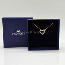 Lade das Bild in den Galerie-Viewer, SWAROVSKI Lovely Herz Halskette, Weiß, Goldlegierungsschicht 5636449