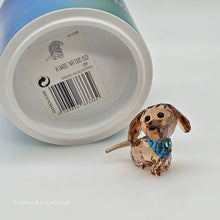 Lade das Bild in den Galerie-Viewer, SWAROVSKI Welpe Milo der Dackel 5063336