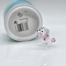 Lade das Bild in den Galerie-Viewer, SWAROVSKI Welpe Rosie der Pudel 5063331