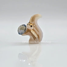 Lade das Bild in den Galerie-Viewer, SWAROVSK Lovlots - Eichhörnchen Gracy 1041377