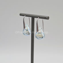 Lade das Bild in den Galerie-Viewer, Swarovski Lunar Drop-Ohrhänger Blau, Rhodiniert 5717560