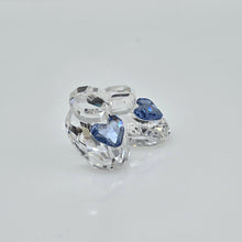 Lade das Bild in den Galerie-Viewer, SWAROVSKI Memories Babyschuhe Ein Junge Hellblau 5108539