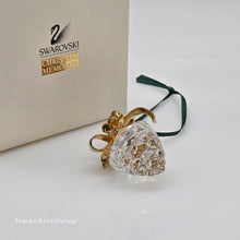 Lade das Bild in den Galerie-Viewer, SWAROVSKI Christmas Memories Tannenzapfen 209452