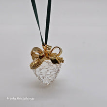 Lade das Bild in den Galerie-Viewer, SWAROVSKI Christmas Memories Tannenzapfen 209452