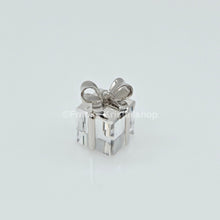 Lade das Bild in den Galerie-Viewer, SWAROVSKI Memories Geschenk Rhodium 626851