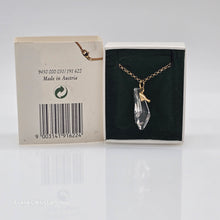 Lade das Bild in den Galerie-Viewer, SWAROVSKI Memories Halskette High Heel Schuh Vergoldet 191622