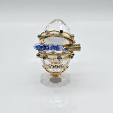 Lade das Bild in den Galerie-Viewer, SWAROVSKI Memories Secrets Ei mit Girlande 253442