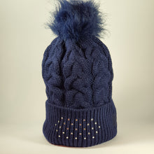 Lade das Bild in den Galerie-Viewer, SWAROVSKI Blaue Mütze Pudelmütze Strickmütze 5458074