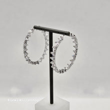 Lade das Bild in den Galerie-Viewer, SWAROVSKI Ortyx Kreolen Groß, Weiß, Rhodiniert 5602230