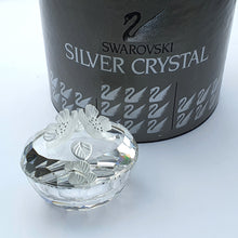 Lade das Bild in den Galerie-Viewer, SWAROVSKI Pillendose Oval Blüten 010105