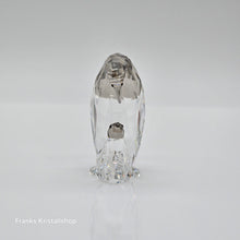 Lade das Bild in den Galerie-Viewer, SWAROVSKI Pinguin Mutter mit Baby 5043728