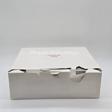 Lade das Bild in den Galerie-Viewer, SWAROVSKI Porsche Carrera 911 Model 1:43 Metallic Edition WAP05041017