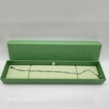 Lade das Bild in den Galerie-Viewer, SWAROVSKI Remix Basis Armband Größe M Rhodiniert 5663545