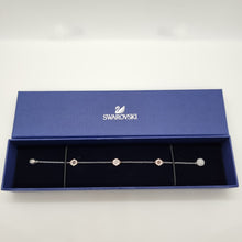 Lade das Bild in den Galerie-Viewer, SWAROVSKI Remix Hexagon Armband Weiß, Rosévergoldet 5412828