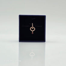Lade das Bild in den Galerie-Viewer, SWAROVSKI Remix Collection Charm Herz Anhänger 5441398
