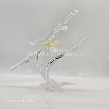 Lade das Bild in den Galerie-Viewer, SWAROVSKI SCS Jahresfigur 2004 Magic Of Dance Tänzerin Anna VAR 1 mit Sockel 627396