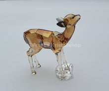 Lade das Bild in den Galerie-Viewer, Swarovski SCS Jahresfigur Hirschkalb 2020 5493978