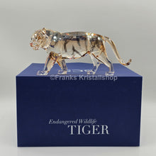 Lade das Bild in den Galerie-Viewer, SWAROVSKI SCS Jahresfigur 2010 Der Tiger 1003148