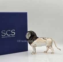 Lade das Bild in den Galerie-Viewer, SWAROVSKI SCS Jahresfigur Löwe Akili 2016 5135894 oU