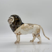 Lade das Bild in den Galerie-Viewer, SWAROVSKI SCS Jahresfigur Löwe Akili 2016 5135894 oU
