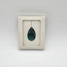 Lade das Bild in den Galerie-Viewer, SWAROVSKI SCS VIP Lounge 2020 Ornament Grün Kristallwelten Wattens