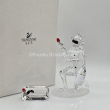 Lade das Bild in den Galerie-Viewer, SWAROVSKI SCS Jahresfigur 2001 Harlekin mit Namensschild 200100 oU