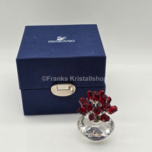 Lade das Bild in den Galerie-Viewer, SWAROVSKI SCS Vase mit Roten Rosen Limitierte Jubiläums Edition 283394