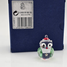 Lade das Bild in den Galerie-Viewer, SWAROVSKI Santas Schaukelnde Eule 1140812
