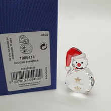 Lade das Bild in den Galerie-Viewer, SWAROVSKI Schaukelnder Schneemann 1005414