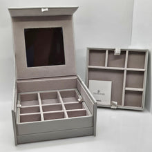 Lade das Bild in den Galerie-Viewer, SWAROVSKI Jewelry Box Grau Schmucktasche 5234569