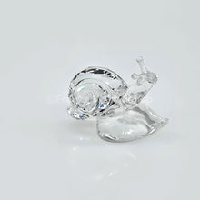 Lade das Bild in den Galerie-Viewer, SWAROVSKI Schnecke auf Blatt 5135940