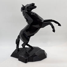 Lade das Bild in den Galerie-Viewer, SWAROVSKI Soulmates Schwarzer Hengst 5124353