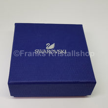 Lade das Bild in den Galerie-Viewer, SWAROVSKI Stardust Armband Größe S Fuchsia 5102558