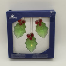 Lade das Bild in den Galerie-Viewer, SWAROVSKI Stechpalmenzweig Holly Leaf 3er-Set 890894
