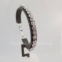 Lade das Bild in den Galerie-Viewer, SWAROVSKI Tennis Armband Weiß Rhodiniert 1791305 oU