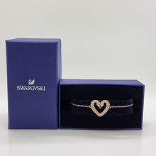 Lade das Bild in den Galerie-Viewer, SWAROVSKI Sublima Herz Armband Schwanenherz Mittel Weiß Roségold-Legierungsschicht 5628658