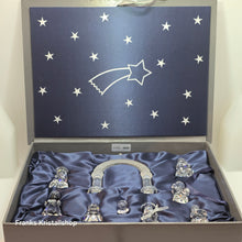 Lade das Bild in den Galerie-Viewer, SWAROVSKI Weihnachtskrippe 9-teilig Sonderausgabe im Koffer