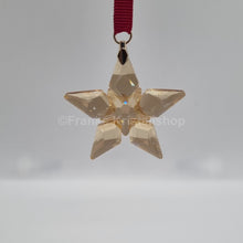 Lade das Bild in den Galerie-Viewer, SWAROVSKI Weihnachtsstern 2023 Klein Gold Festive 5648747