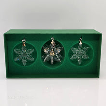 Lade das Bild in den Galerie-Viewer, SWAROVSKI Weihnachtsstern 2024 3D 3er Set Klar 5674410