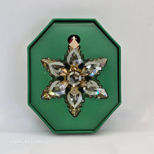 Lade das Bild in den Galerie-Viewer, SWAROVSKI Weihnachtsstern 2024 Groß Gold Festive 5674349