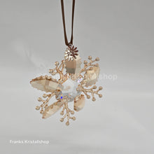 Lade das Bild in den Galerie-Viewer, SWAROVSKI Weihnachtsstern SCS 2020 Winterliches Funkeln Winter Sparkle 5533949