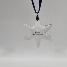 Lade das Bild in den Galerie-Viewer, Swarovski Weihnachtsstern Sonderausgabe " Frohe Weihnachten " klein 892339