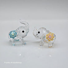 Lade das Bild in den Galerie-Viewer, SWAROVSKI Zodiak Glückliche Elefanten 5428004