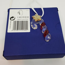 Lade das Bild in den Galerie-Viewer, SWAROVSKI Funkelndes Zuckerstangen Ornament 1054569