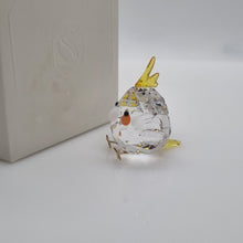 Lade das Bild in den Galerie-Viewer, SWAROVSKI All you Need are Birds Gelber Nymphensittich 5644845