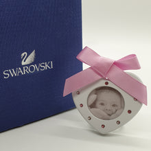 Lade das Bild in den Galerie-Viewer, SWAROVSKI Herz Bilderrahmen Mädchen 5004626
