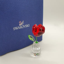 Lade das Bild in den Galerie-Viewer, SWAROVSKI Blumenträume Rote Rose 5254323