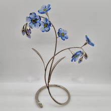 Lade das Bild in den Galerie-Viewer, SWAROVSKI Blumenträume Danuba Vergissmeinnicht