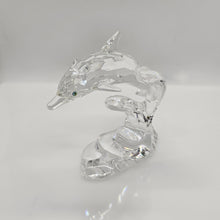 Lade das Bild in den Galerie-Viewer, SWAROVSKI Delfin auf Welle